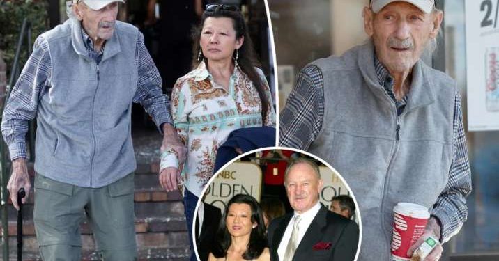 অস্কারজয়ী হলিউড অভিনেতাসহ তার স্ত্রী ও পোষ্য কুকুরকে বাড়িতে মৃত অবস্থায় পাওয়া গেছে