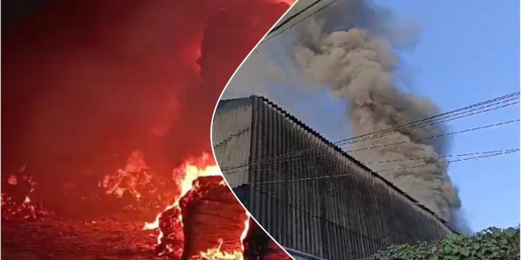 হাওড়া ডোমজুড়ে চট কারখানায় বিধ্বংসী আগুন