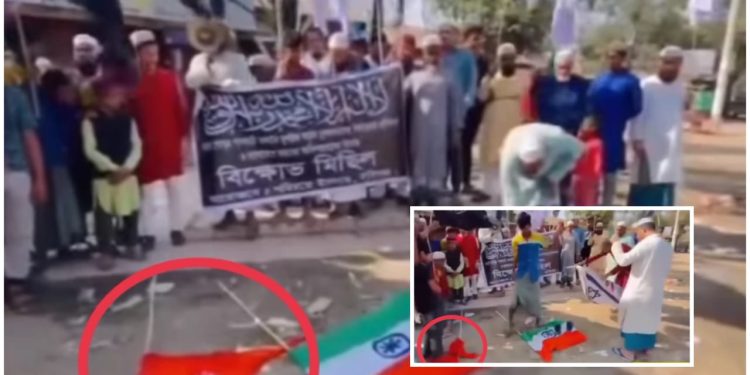 “ওঁ” লেখা গেরুয়া পতাকায় লাথি, মন্দিরে প্রতিমা ভাঙচুর ; কট্টরপন্থার চরম সীমা অতিক্রম করেছে বাংলাদেশি মৌলবাদীরা