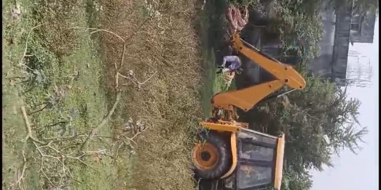 বারুইপুরে খালের পাশ থেকে ব্যবসায়ীর মৃতদেহ উদ্ধার, খুনের অভিযোগে গ্রেফতার চার