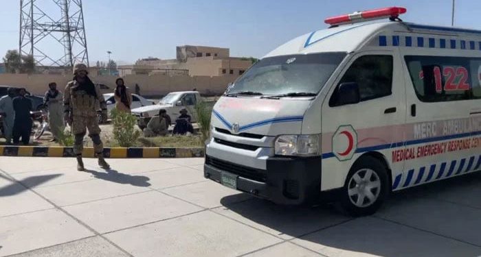 বেলুচিস্তানে ৭ বাসযাত্রীকে অপহরণের পর গুলি করে হত্যা করেছে অজ্ঞাত বন্দুকধারীরা