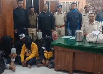 কালিয়াচকে ৩ কোটি টাকার মাদক সহ গ্রেপ্তার ৬ 