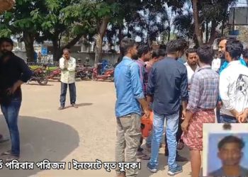 ভাতার : দোলে বন্ধুর বাড়িতে নিমন্ত্রণ রক্ষা করে ফেরার সময় বাইক দুর্ঘটনায় যুবকের মৃত্যু