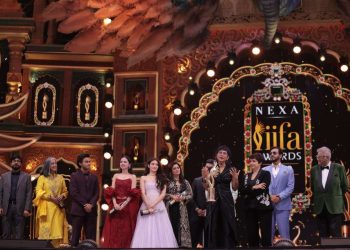 ‘নেক্সা আইফা অ্যাওয়ার্ডস ২০২৫’ -এ বলিউডের সেরা অভিনেতা কারা হলেন ?  