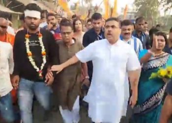 কীর্ণাহারের পাশাপাশি তমলুকে হিন্দুদের উপর হামলার অভিযোগ, আহত বেশ কয়েকজন, পুলিশের ভূমিকায় ক্ষোভ, ‘মমতাকে না তাড়ালে বাংলায় হিন্দু বাঁচবে না’ : বললেন শুভেন্দু অধিকারী