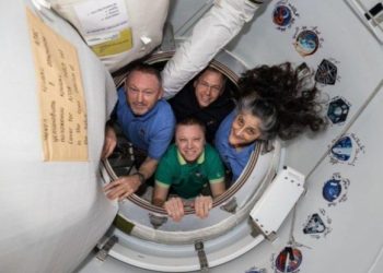 সুনিতা উইলিয়ামস এবং বুচ উইলমোরের পৃথিবীতে প্রত্যাবর্তনের দিন ঘোষণা করেছে নাসা