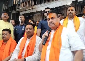 হুমায়ুন কবিরকে উন্মাদ-হাফ ম্যাড ও পাগল আখ্যা দিয়ে পালটা চ্যালেঞ্জ ছুড়ে দিলেন শুভেন্দু অধিকারী