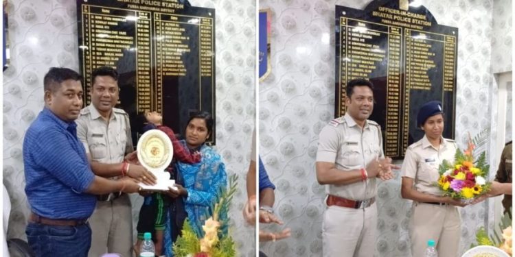 প্রতিবন্ধী সন্তানকে বুকে বেঁধে টোটো চালানো বধূকে নারী দিবসে বিশেষ সম্মান জানালো ভাতার থানার পুলিশ