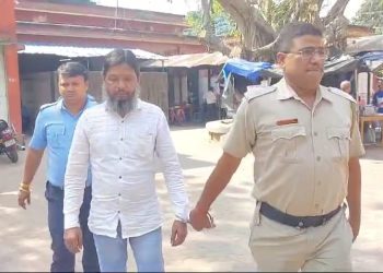 কাটোয়া : পরকীয়া সন্দেহে স্ত্রীকে গলা কেটে খুনের মামলায় স্বামীর যাবজ্জীবন কারাদণ্ড