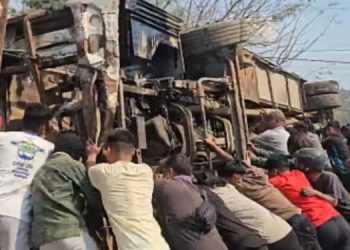 মণিপুরে আবারও সংঘর্ষ : একজন কুকি নিহত, ২৫ জন আহত