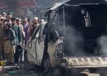 কোয়েটায় পুলিশ মোবাইল ভ্যানে বোমা বিস্ফোরণে মৃত ২, আহত পুলিশ কর্মকর্তাসহ ১৭