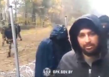 মুসলিম শরণার্থীদের দেশে ঢুকতেই দিচ্ছে না পোল্যান্ড, ভাইরাল ভিডিও