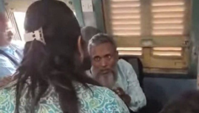 ট্রেনে চড় কান্ড : হুমকির জেরে পরীক্ষা দিতে পারলেন না তরুনী! ‘আপনার কিছু হলে গোটা রাজ্যে আগুন জ্বলবে’ : আশ্বাস দিলেন সুকান্ত মজুমদার