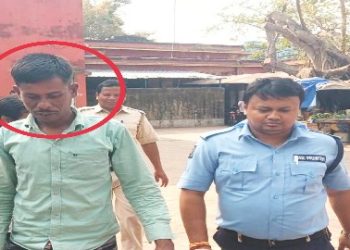 কাটোয়ায় পাইপগান ও কার্তুজসহ গ্রেপ্তার দুষ্কৃতী