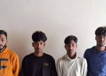 যুবককে অপহরণ করে মুক্তিপণ আদায়ের পর সমকামী ভিডিও করল বাংলাদেশের মুসলিম কিশোরের দল