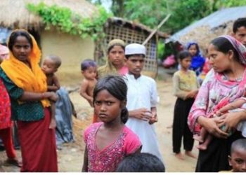 রোহিঙ্গাদের খাদ্য সহায়তা অর্ধেকের বেশি কমাচ্ছে জাতিসংঘ, চরম বিপাকে বাংলাদেশ