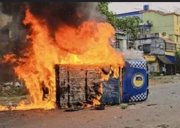 ধুলিয়ানে থাকছে কেন্দ্রীয় বাহিনী, পরিস্থিতির উপর নজর রাখতে বিশেষ কমিটি, ক্ষতিগ্রস্তদের পুনর্বাসনের জন্য বিশেষ স্কীম তৈরির নির্দেশ দিল কলকাতা হাইকোর্ট ; কেন্দ্রের রিপোর্টে চাঞ্চল্যকর তথ্য