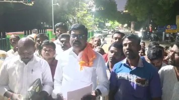 তামিলনাড়ুর গ্রামের ১৫০ টি হিন্দু পরিবারকে ওয়াকফ নোটিশ, সমর্থন জানালো কংগ্রেস বিধায়ক