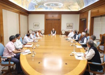 পাকিস্তানের বিরুদ্ধে বড় পদক্ষেপ নিল ভারত: সিন্ধু জল বন্টন চুক্তি বাতিল ; পাকিস্তানি নাগরিকদের ৪৮ ঘন্টার মধ্যে দেশ ছাড়ার নির্দেশ, বন্ধ করে দেওয়া হল আর্টারি বর্ডার