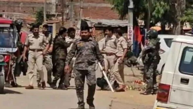 মহাযজ্ঞের জন্য ভিক্ষা করা মহিলাদের উপর পাথর ছুঁড়েছে মুসলিমরা, চলে আসা প্রাচীন ঐতিহ্য এখন আর নিরাপদ নয় জনবিন্যাস পরিবর্তনের কারনে