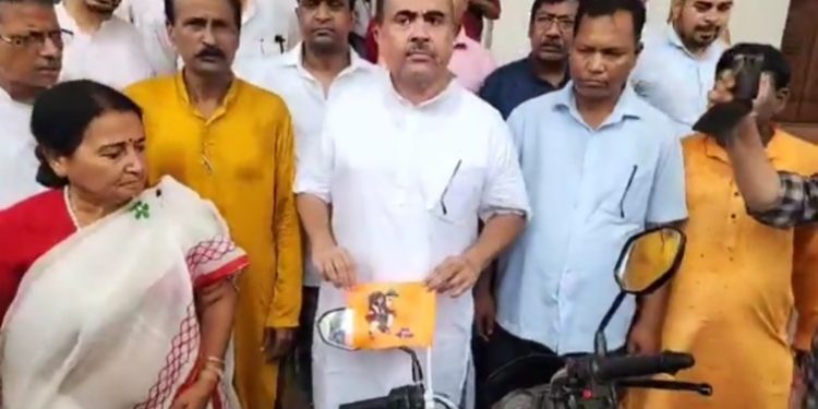 বিজেপি বিধায়ক শঙ্কর ঘোষের পিএর বাইকে জয় শ্রীরাম লেখা ধ্বজ লাগানোয় ঢুকতে বাধা, বিধানসভা তোলপাড় করলেন শুভেন্দু অধিকারী