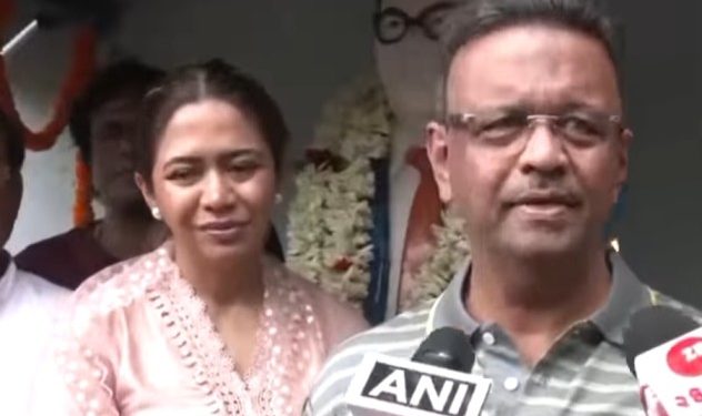 ধুলিয়ান থেকে হিন্দুদের পলায়নকে “এমন কিছু ঘটনা নয়” বলে মনে করছেন ফিরহাদ হাকিম ; নিন্দায় সরব বিজেপি