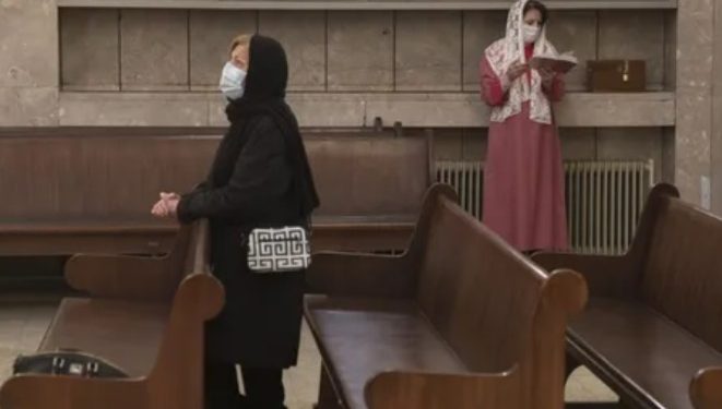 খ্রিস্টান ধর্মে ধর্মান্তরিত হওয়ার অপরাধে মুসলিম তরুনীকে জেলে পাঠিয়েছে ইরান সরকার