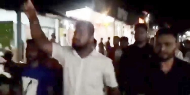 “মুসলিম বাঁচাও, বিজেপি হঠাও” – “মাকু” সিপিএমের শ্লোগানের ভিডিও প্রকাশ্যে আনলেন শুভেন্দু