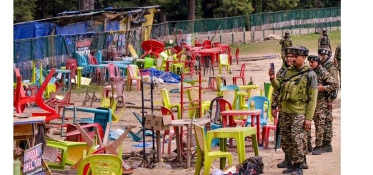 ফের সন্ত্রাসী হামলার আশঙ্কা, কাশ্মীরের ৪৮টি পর্যটন স্থান বন্ধ ঘোষণা