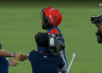 আইপিএল ২০২৫ : এলএসজির বিপক্ষে ডিসি’র বড় জয়, সোশ্যাল মিডিয়ায় ট্রেন্ডিং করছে রাহুলের ভিডিও