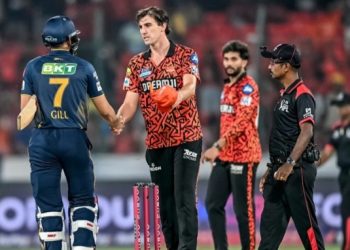 সানরাইজার্স হায়দ্রাবাদকে ৭ উইকেটে পরাজিত করেছে গুজরাট টাইটান্স