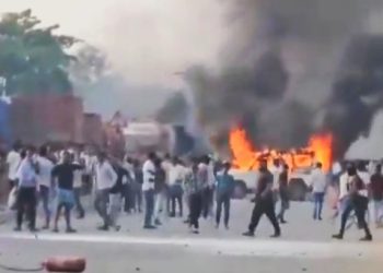 শুভেন্দু অধিকারীর আবেদনে সাড়া দিয়ে মুর্শিদাবাদে কেন্দ্রীয় বাহিনী মোতায়েনের নির্দেশ দিল কলকাতা হাইকোর্ট, ‘নূন্যতম লজ্জা থাকলে পদত্যাগ করুন’ : মুখ্যমন্ত্রীকে তীব্র আক্রমণ বিরোধী দলনেতার