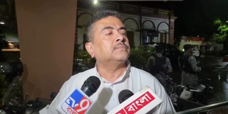 ‘মুর্শিদাবাদে সাম্প্রদায়িক হিংসা নয় ধর্মযুদ্ধ’ : ‘হিন্দুদের হাতে বৈধ আগ্নেয়াস্ত্র’ তুলে দেওয়ার দাবি জানিয়ে বললেন শুভেন্দু অধিকারী