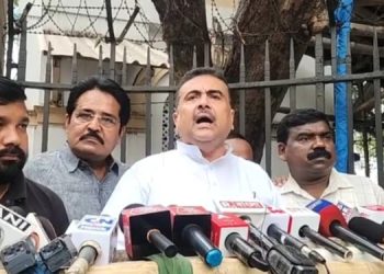‘ব্লিচিং ফিনাইল দিয়ে ওর মুখটা পরিষ্কার করা আগে দরকার’ : মুখ্যমন্ত্রীকে নজিরবিহীন আক্রমণ শুভেন্দুর ; প্রকাশ্যে আনলেন নিয়োগ দুর্নীতিতেযুক্ত বেশ কয়েকজনের নাম