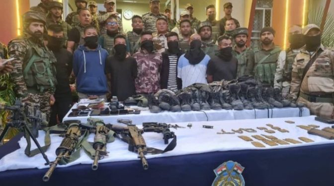 মণিপুরে ১৬ জন সন্ত্রাসী গ্রেফতার, উদ্ধার অস্ত্র ও গোলাবারুদ