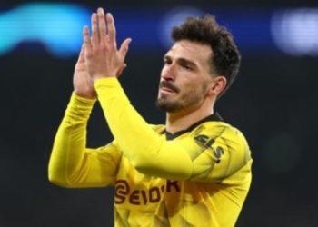 অবসরের ঘোষণা করলেন জার্মানির বিশ্বকাপজয়ী তারকা