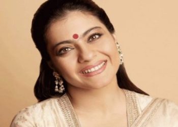 বলিউড অভিনেত্রী কাজল পদবি ব্যবহার না করার কারন ব্যাখ্যা করলেন