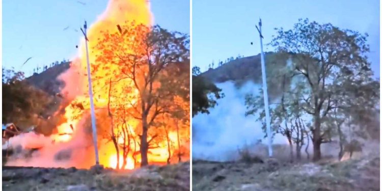 কাশ্মীরে আরও এক সন্ত্রাসীর বাড়ি বোমা বিস্ফোরণে গুঁড়িয়ে দিল ভারতীয় সেনা