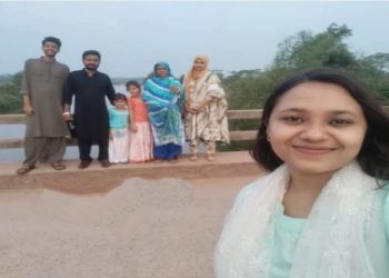 বামপন্থার আড়ালে ব্যাপক “লাভ জিহাদ”-এ ফাঁসছে বাংলাদেশের হিন্দু কলেজ পড়ুয়ারা