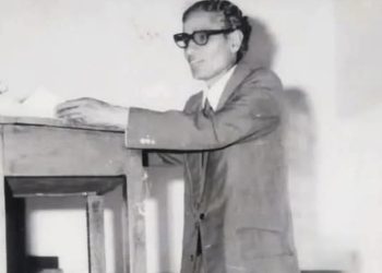 কাশ্মিরী মুসলিমদের মন থেকে কি কট্টরপন্থা দূর করা আদপেই সম্ভব ? প্রখ্যাত কাশ্মীরি কবি সর্বানন্দ কৌল ও তার ২৭ বছরের ছেলেকে প্রতিবেশী মুসলিমরা কি নৃশংস ভাবে হত্যা করেছিল পড়ুন