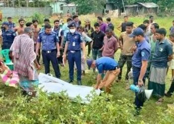 বাংলাদেশে ফের হিন্দু যুবককে নৃশংসভাবে কুপিয়ে খুন