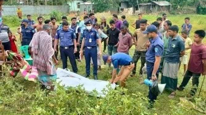 বাংলাদেশে ফের হিন্দু যুবককে নৃশংসভাবে কুপিয়ে খুন