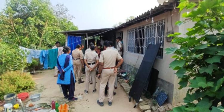 ভাতারে দ্বিতীয় পক্ষের স্বামীর বাড়ি থেকে উদ্ধার হল বধূর দেহ, সন্দেহ খুন