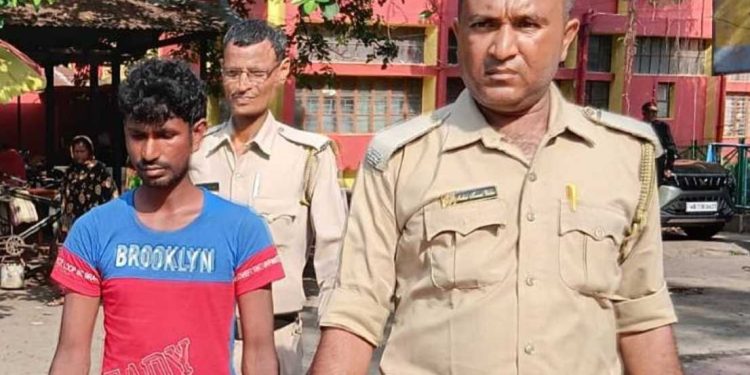 কাটোয়ায় এক রাতে ৪ মন্দিরে চুরির ঘটনায় গ্রেপ্তার বানজারা দলের এক সদস্য