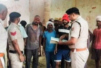 পশ্চিমবঙ্গে সিপিএমের রাজত্বে অনুপ্রবেশ, জাল পরিচয়পত্র করে ২২ বছর ধরে ভারতে বসবাস, অবশেষে রোহতকের ইটভাটা থেকে ৮ শিশুসহ ২৯ জন বাংলাদেশি গ্রেপ্তার