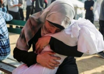 গাজার মহিলা চিকিৎসকের ১০ সন্তানের মধ্যে ৯ জনের মৃত্যু ইসরায়েলের হামলায়