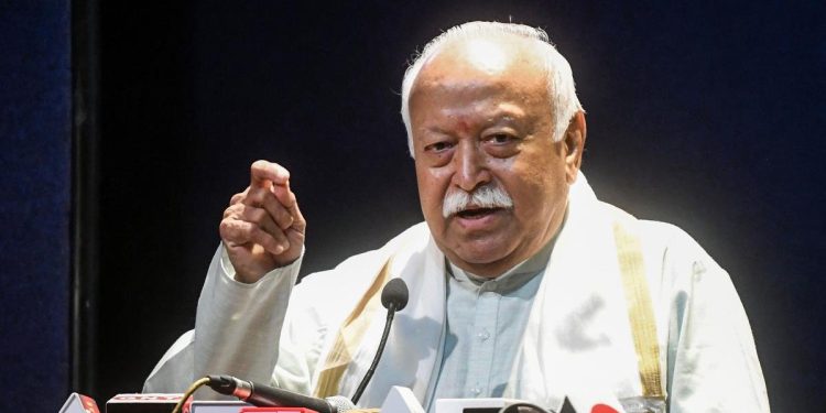 “হিন্দুরা যখন শক্তিশালী হবে তখনই বিশ্ব আমাদের গুরুত্ব সহকারে নেবে” : বললেন আরএসএস প্রধান মোহন ভাগবত