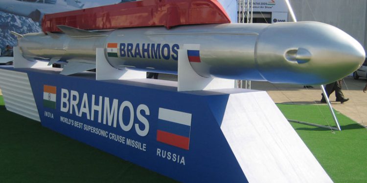 পাকিস্তানের পরাজয় চীনের জন্য এক ধাক্কা : অপারেশন সিঁদুরে ব্রহ্মোসের বীরত্ব দেখে ১৭টি দেশ কিনতে প্রস্তুত