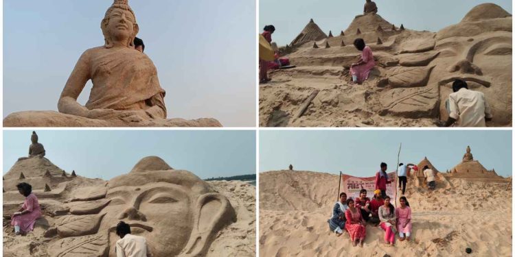 ভারত-পাক উত্তেজনার আবহে দামোদরে বালি দিয়ে বুদ্ধের মূর্তি গড়ে বঙ্গের বালি শিল্পীদের বিশ্ব শান্তির বার্তা প্রচার