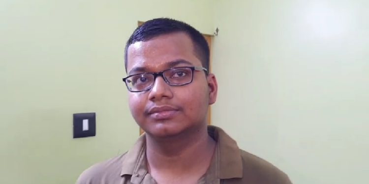 “অপারেশন সিঁদুরের“ মাধ্যমে পাকিস্তানের সন্ত্রাসী ঘাঁটি গুঁড়িয়ে দেওয়ায় সেনাদের প্রশংসায় পঞ্চমুখ উচ্চ মাধ্যমিকে রাজ্যে প্রথম বর্ধমানের রুপায়ন